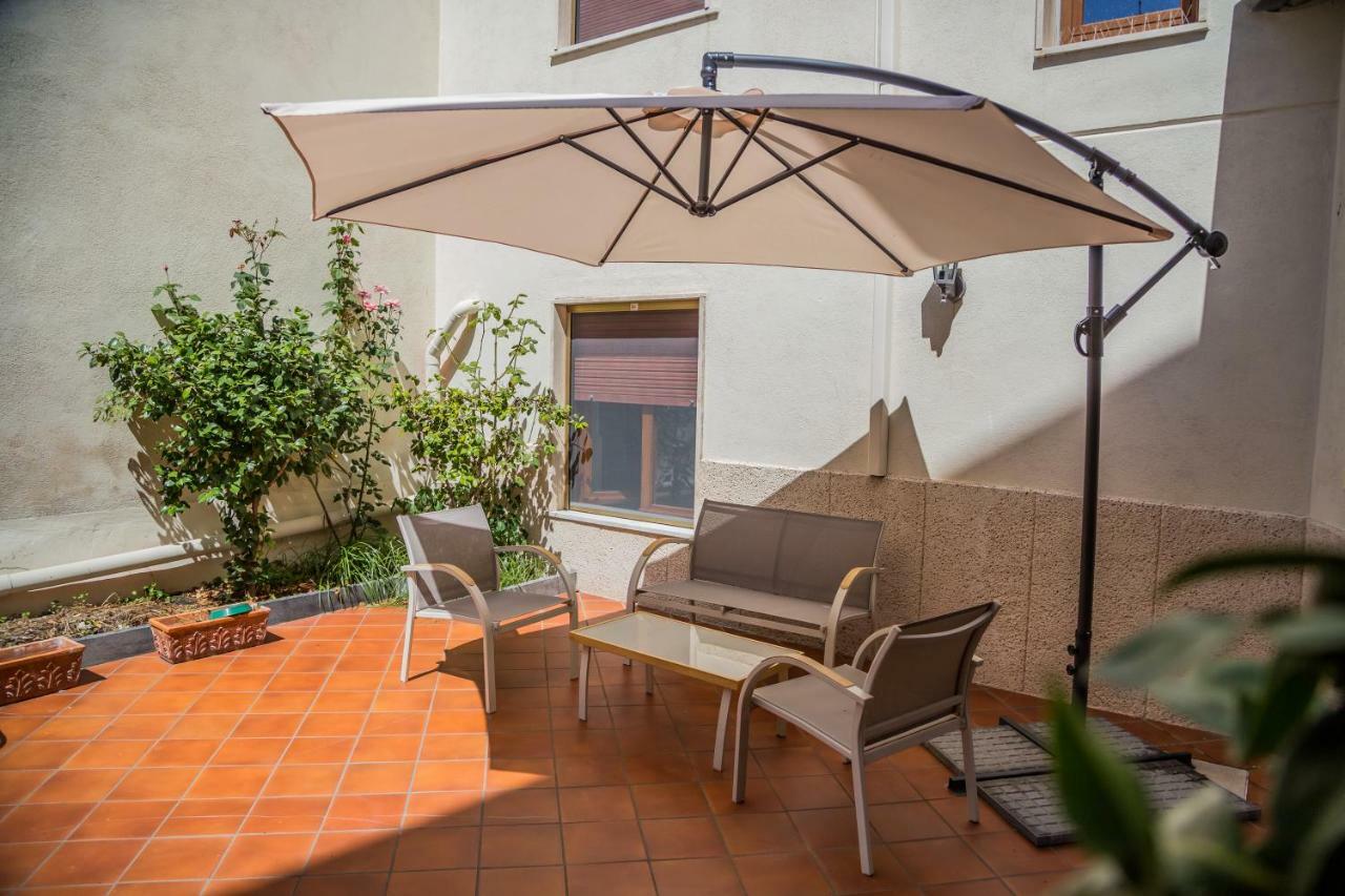B&B Cortile Aurora Бронте Екстер'єр фото