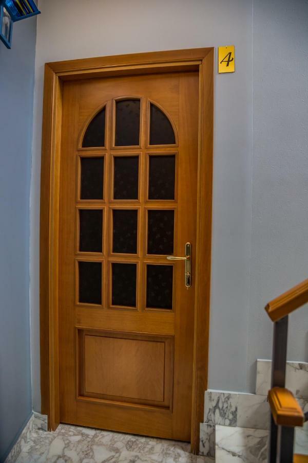 B&B Cortile Aurora Бронте Екстер'єр фото