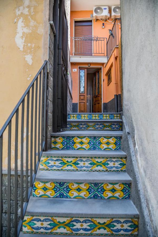 B&B Cortile Aurora Бронте Екстер'єр фото